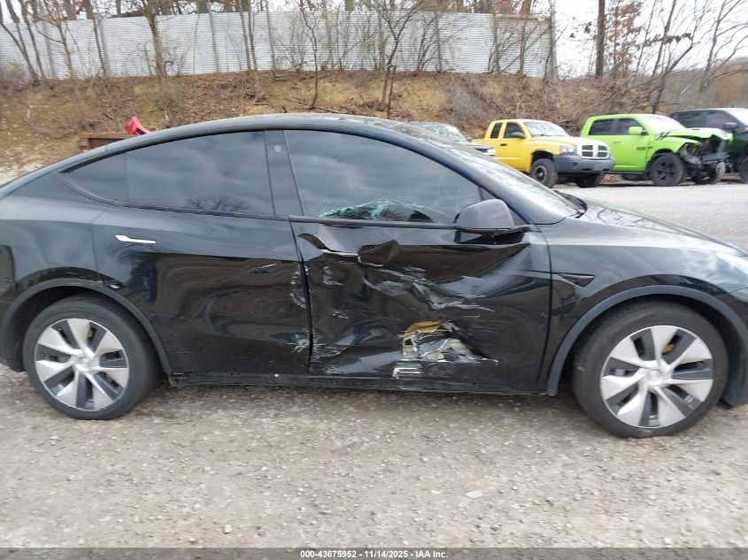 2021 Tesla Model Y Long Range Dual Motor All-Wheel Drive VIN: 5YJYGDEEXMF194389 Lot: 43675952