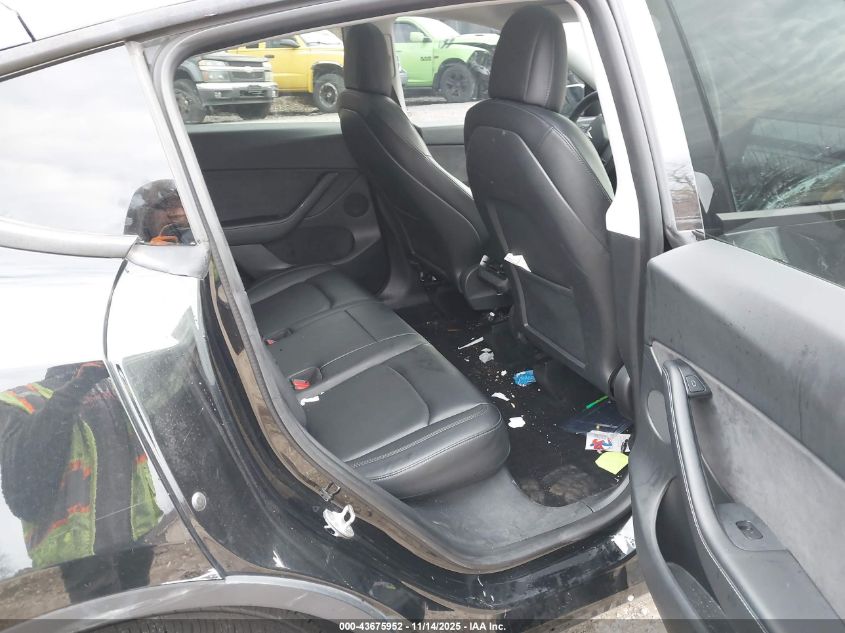 2021 Tesla Model Y Long Range Dual Motor All-Wheel Drive VIN: 5YJYGDEEXMF194389 Lot: 43675952