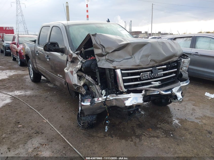 2013 GMC SIERRA 1500 SLE - 3GTP2VE77DG192708