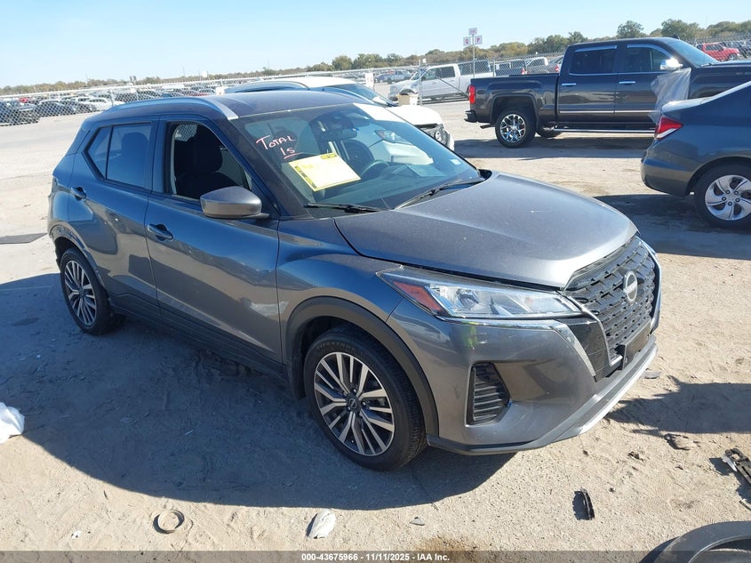 NISSAN KICKS SV XTRONIC CVT