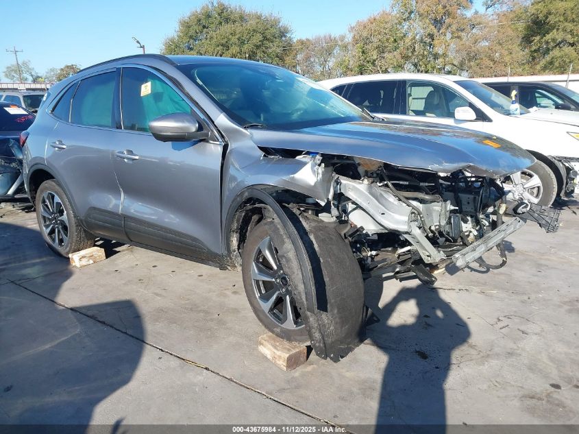 FORD ESCAPE PLATINUM