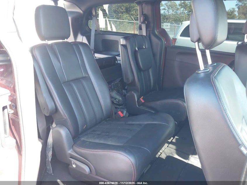 2019 Dodge Grand Caravan Gt VIN: 2C4RDGEG1KR734889 Lot: 43676026