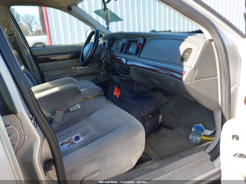 2MEFM74W63X671957 2003 MERCURY GRAND MARQUIS photo no. 5
