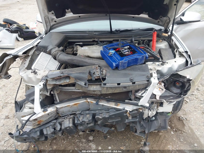 2009 Saturn Aura Xr VIN: 1G8ZX57759F184438 Lot: 43676065