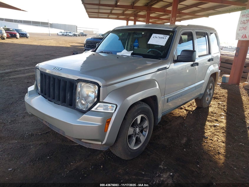 1J8GN28K38W199760 2008 JEEP LIBERTY (NORTH AMERICA) photo no. 2