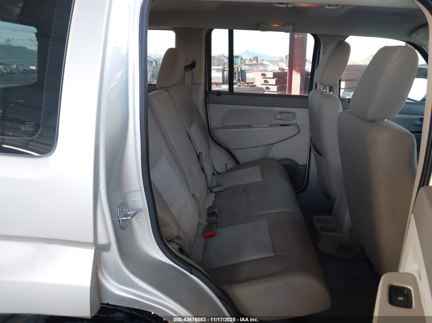 1J8GN28K38W199760 2008 JEEP LIBERTY (NORTH AMERICA) photo no. 8
