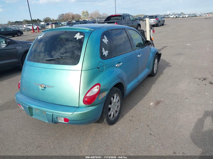 3A8FY58969T579989 2009 CHRYSLER PT CRUISER photo no. 4