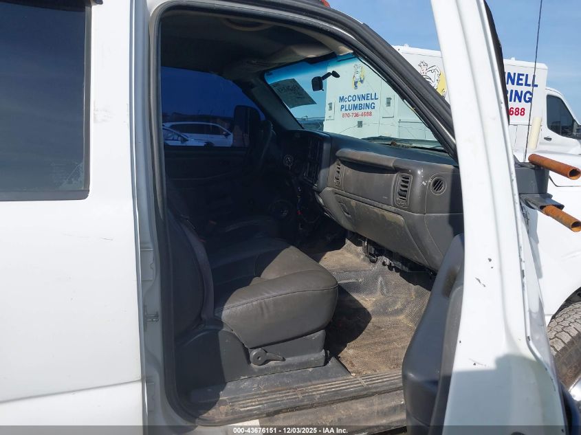 2006 Chevrolet Silverado C3500 VIN: 1GBJC33D46F155270 Lot: 43676151