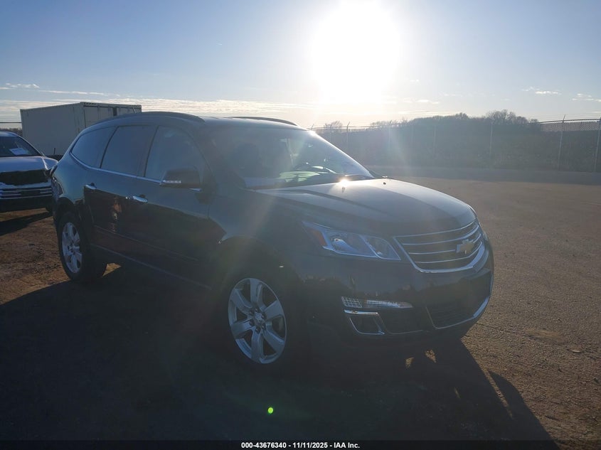 2017 CHEVROLET TRAVERSE 1LT - 1GNKVGKD0HJ229746