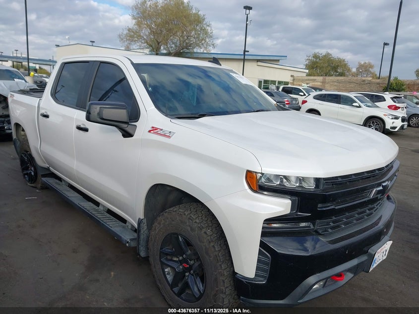CHEVROLET SILVERADO 1500 LT TRAIL BOSS