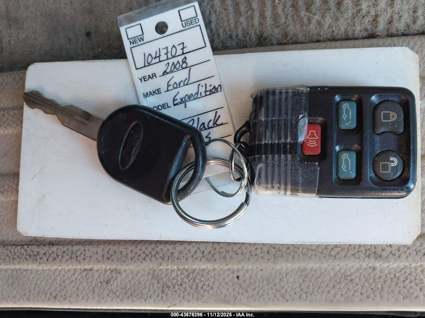 2008 Ford Expedition Eddie Bauer/King Ranch VIN: 1FMFU18578LA25827 Lot: 43676396