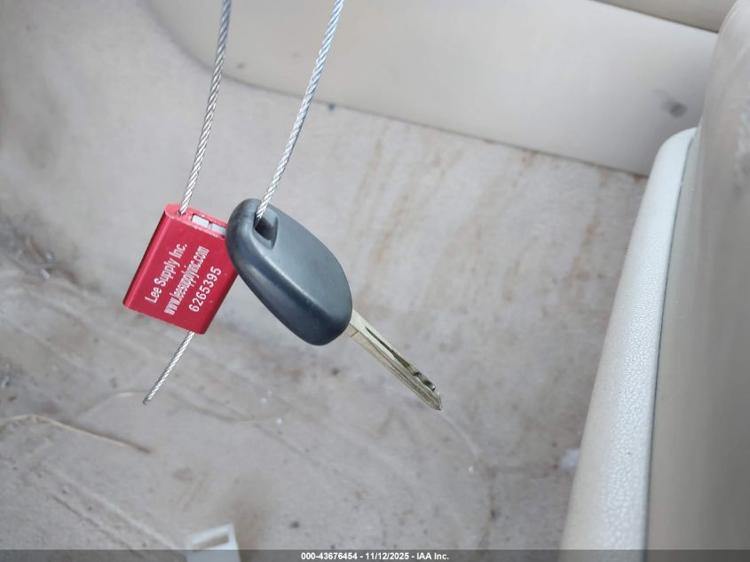 2004 Lexus Es 330 VIN: JTHBA30G045044561 Lot: 43676454