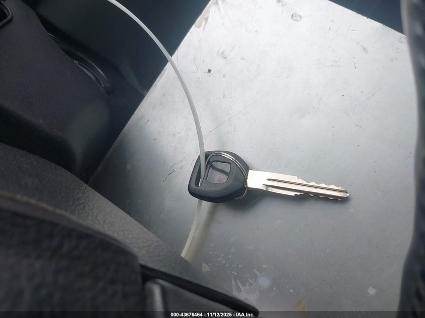 1996 Honda Accord Ex VIN: 1HGCD556XTA208799 Lot: 43676464