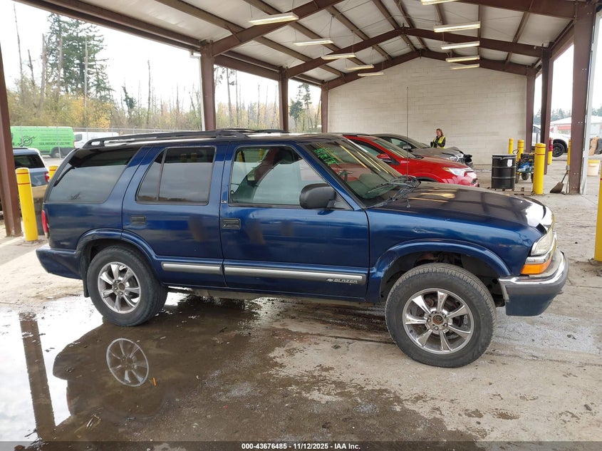 2000 Chevrolet Blazer Ls VIN: 1GNDT13W2Y2296631 Lot: 43676485