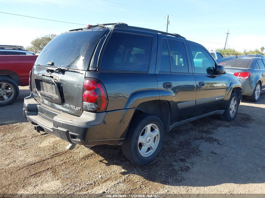 1GNDS13S532321790 2003 CHEVROLET TRAILBLAZER photo no. 4
