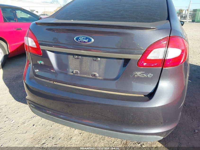 2013 Ford Fiesta Se VIN: 3FADP4BJ7DM165286 Lot: 43676521