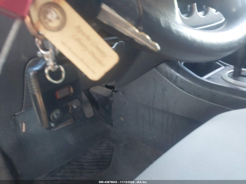 2006 Ford Escape Hybrid VIN: 1FMYU95H86KC73545 Lot: 43676543