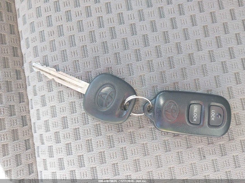 2007 Toyota Tundra Sr5 4.7L V8 VIN: 5TBBT54177S456920 Lot: 43676625