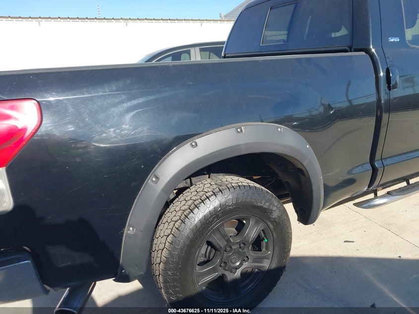 2007 Toyota Tundra Sr5 4.7L V8 VIN: 5TBBT54177S456920 Lot: 43676625