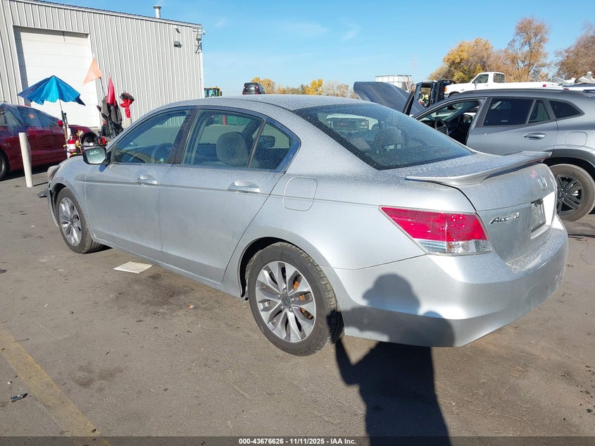 1HGCP2F34AA067090 2010 HONDA ACCORD photo no. 3