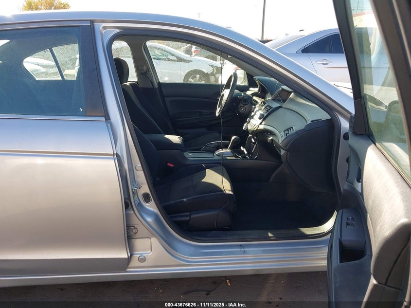 1HGCP2F34AA067090 2010 HONDA ACCORD photo no. 5