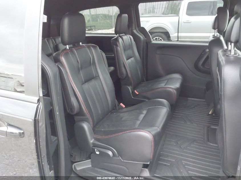 2016 Dodge Grand Caravan R/T VIN: 2C4RDGEG9GR334294 Lot: 43676640