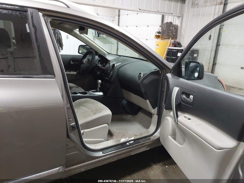 JN8AS5MT6EW620991 2014 NISSAN ROGUE photo no. 5