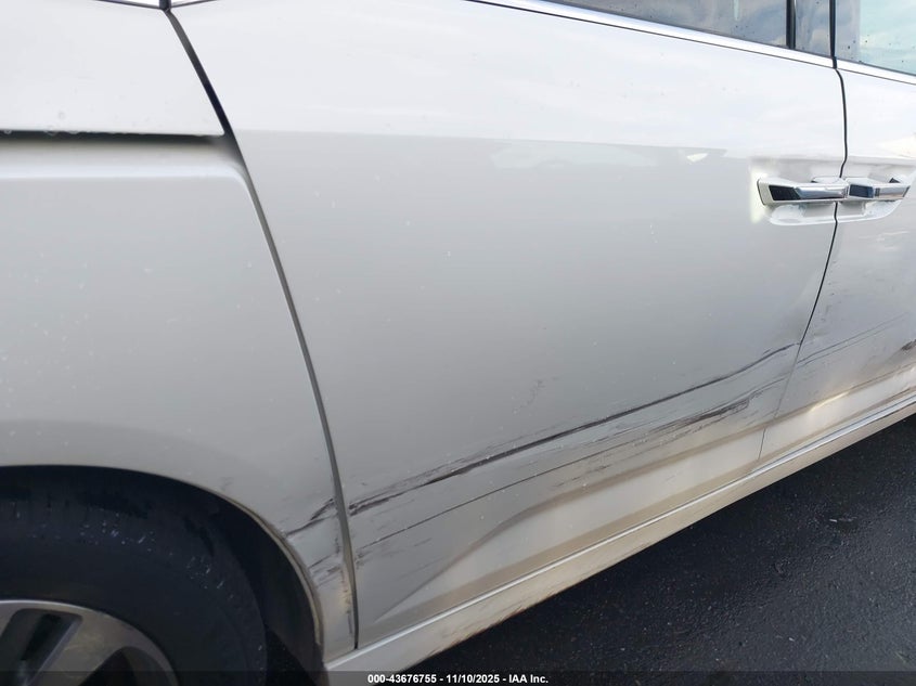 2015 HONDA ODYSSEY TOURING/TOURING ELITE 5FNRL5H96FB004384