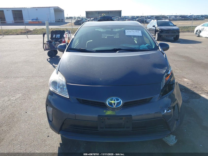 2013 TOYOTA PRIUS TWO JTDKN3DU2D5590414