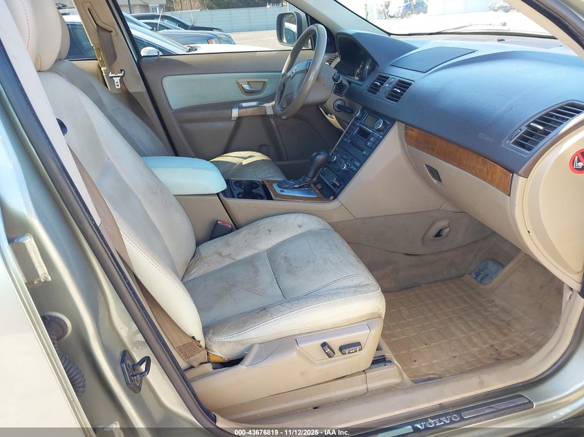 YV4CZ852271329327 2007 VOLVO XC90 photo no. 5