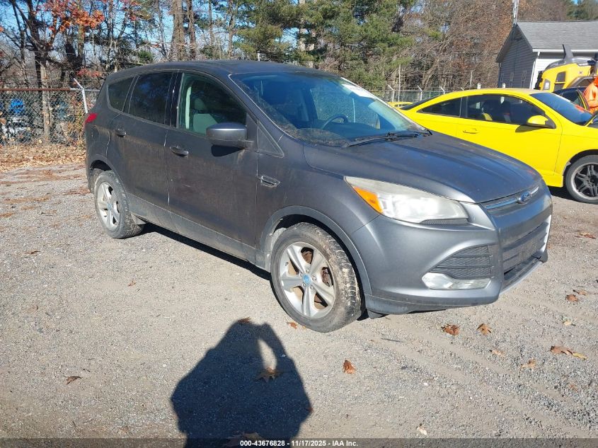 FORD ESCAPE SE