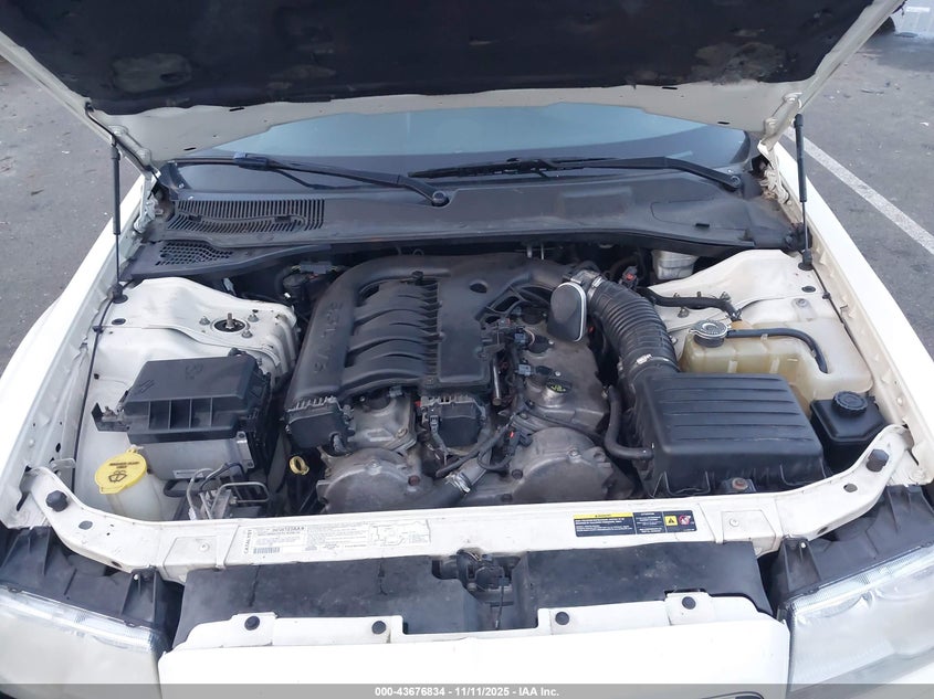 2006 Chrysler 300 Touring VIN: 2C3KA53G86H370469 Lot: 43676834