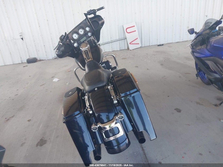 2013 Harley-Davidson Flhx Street Glide VIN: 1HD1KBM1XDB644353 Lot: 43676841