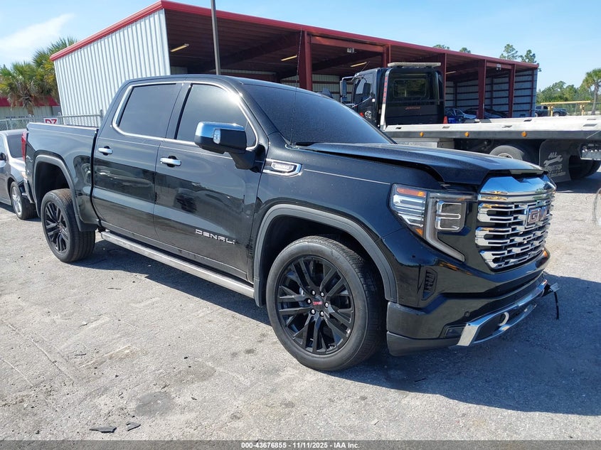 GMC SIERRA 1500 4WD SHORT BOX DENALI