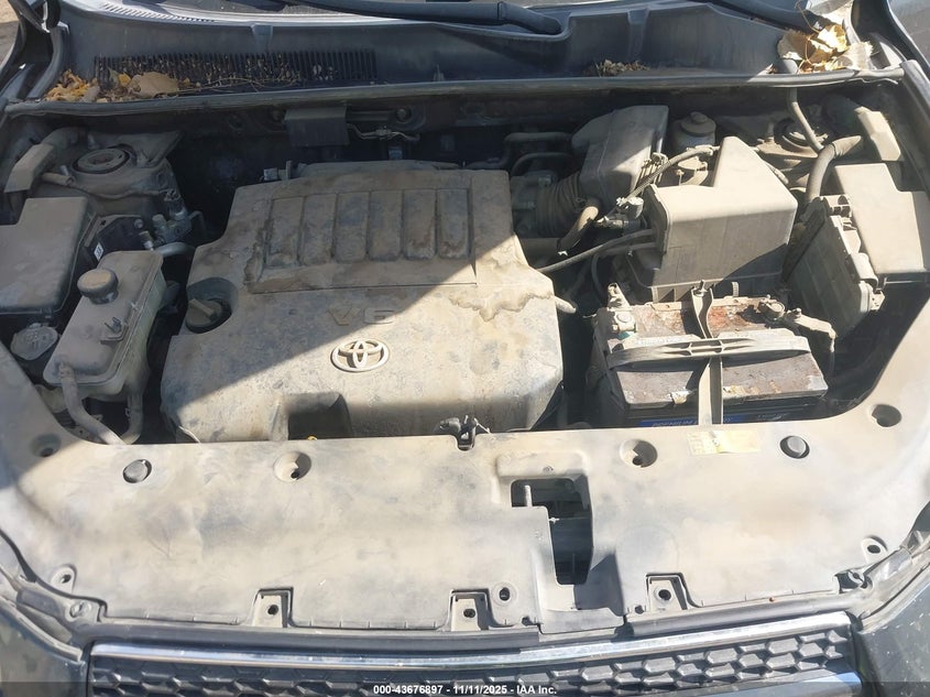 2009 Toyota Rav4 Limited V6 VIN: JTMBK34V295075308 Lot: 43676897