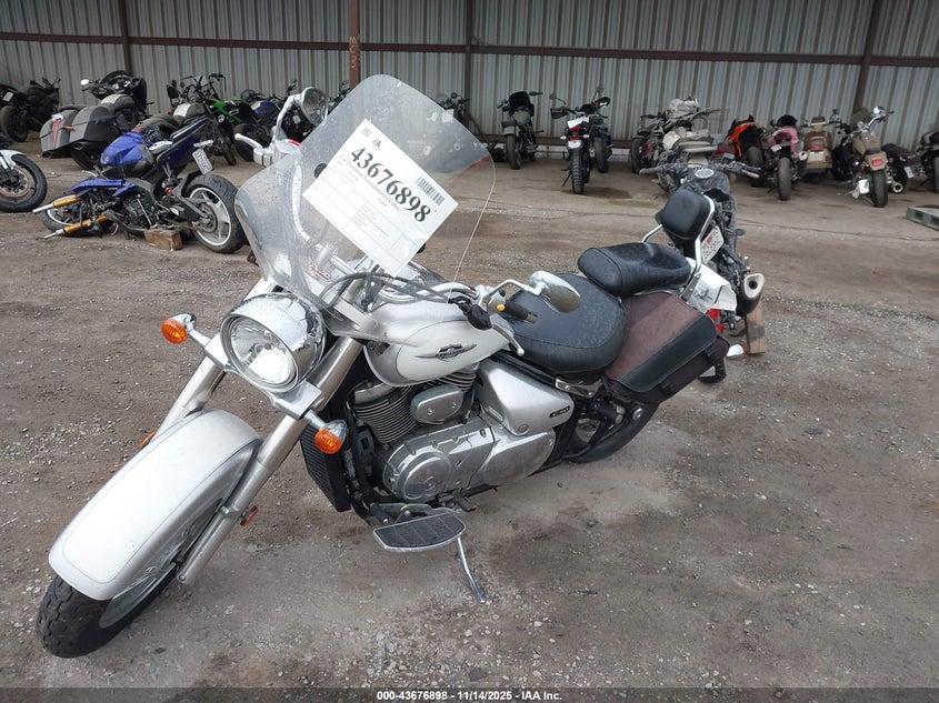 JS1VS55A172106710 2007 SUZUKI VL 800 VOLUSIA photo no. 2