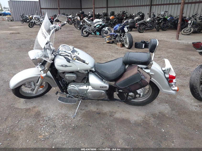JS1VS55A172106710 2007 SUZUKI VL 800 VOLUSIA photo no. 3
