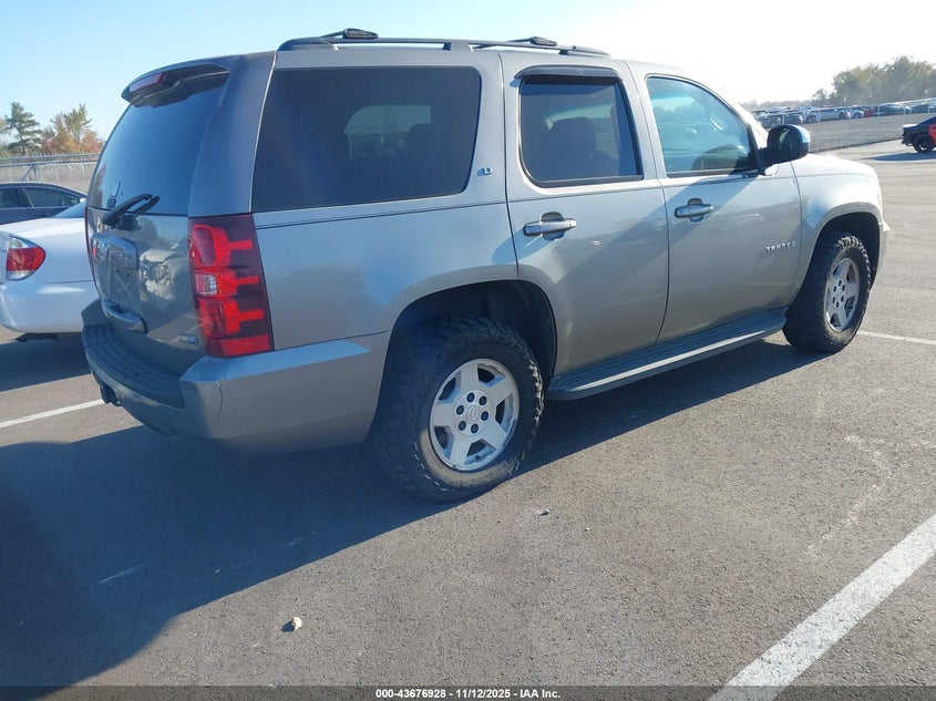1GNEC23359R233077 2009 CHEVROLET TAHOE photo no. 4
