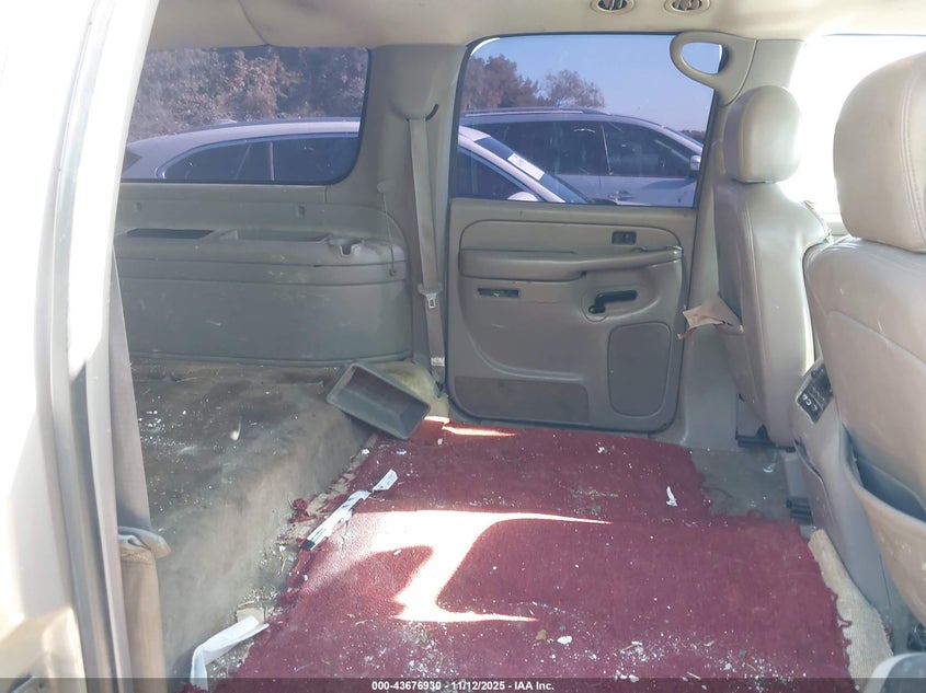 2005 Chevrolet Suburban 1500 Lt VIN: 3GNEC16Z85G214818 Lot: 43676930