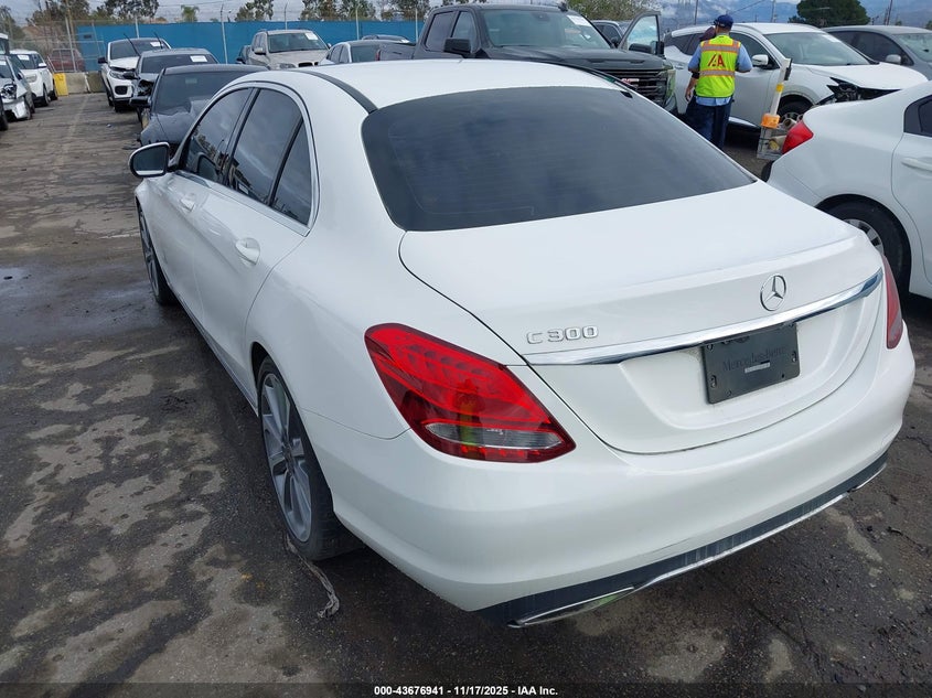 55SWF4JB9JU245820 2018 MERCEDES-BENZ C-KLASSE photo no. 3