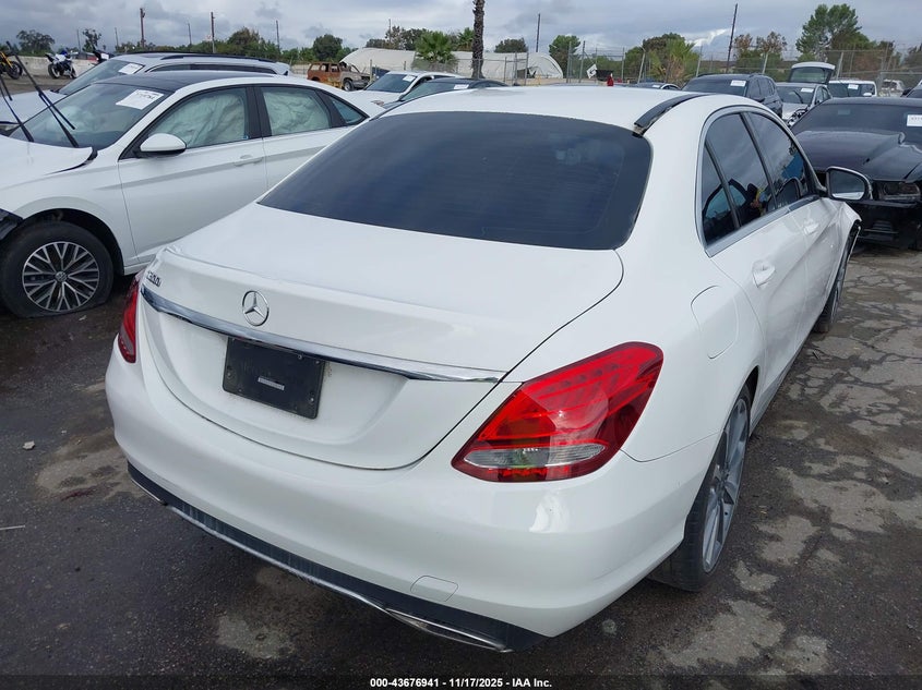 55SWF4JB9JU245820 2018 MERCEDES-BENZ C-KLASSE photo no. 4
