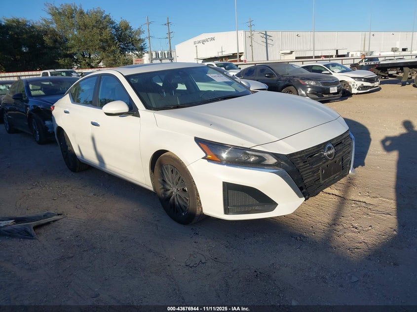 2025 NISSAN ALTIMA SV FWD - 1N4BL4DV2SN363957