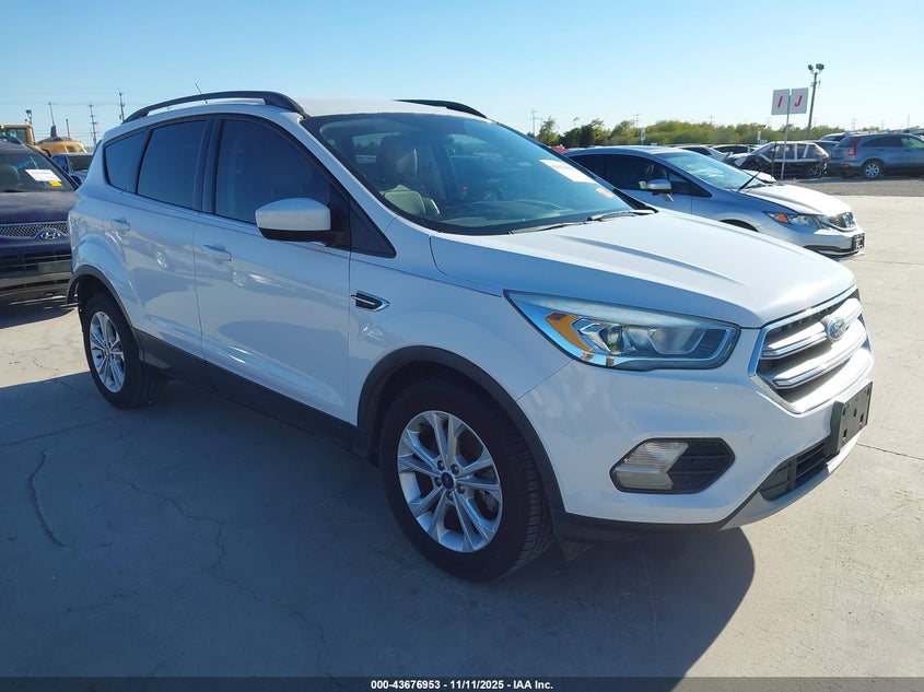 2017 FORD ESCAPE SE - 1FMCU0G97HUB79627