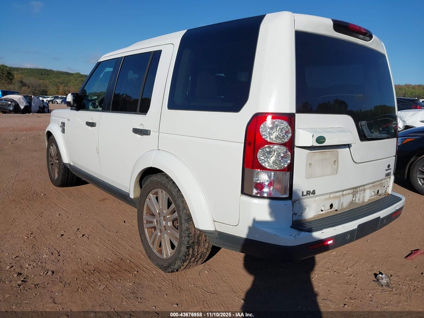 SALAK2D45BA550016 2011 LAND ROVER LR4 photo no. 3