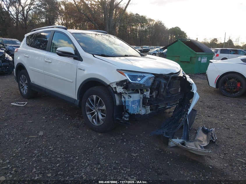 2017 TOYOTA RAV4 HYBRID XLE - JTMRJREV3HD090200