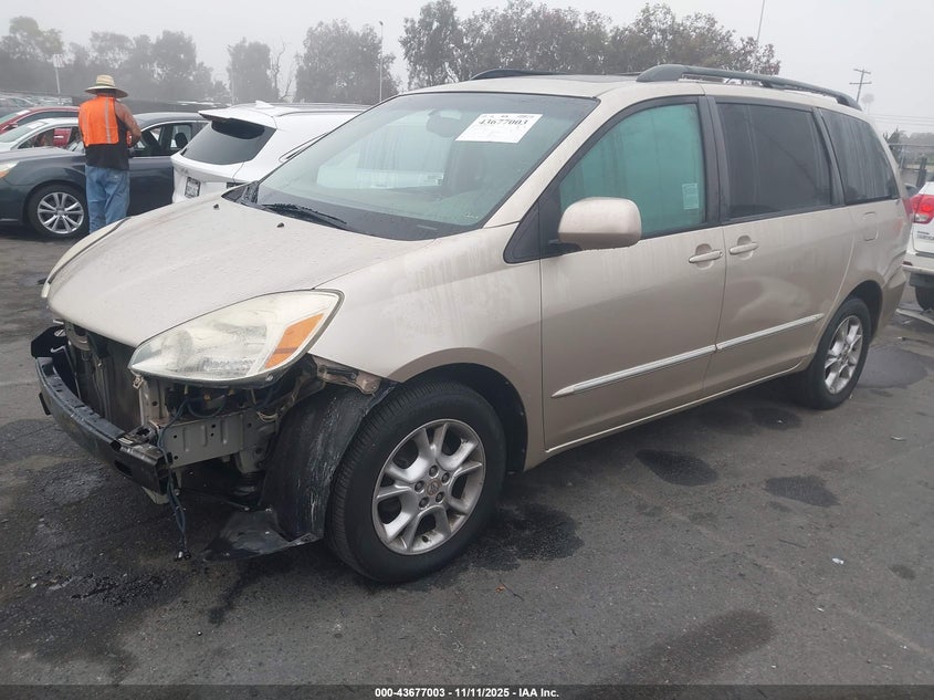 5TDBA22C14S014579 2004 TOYOTA SIENNA photo no. 2