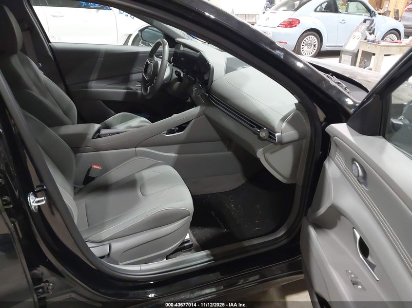 2025 HYUNDAI ELANTRA SEL CONVENIENCE KMHLS4DGXSU948399