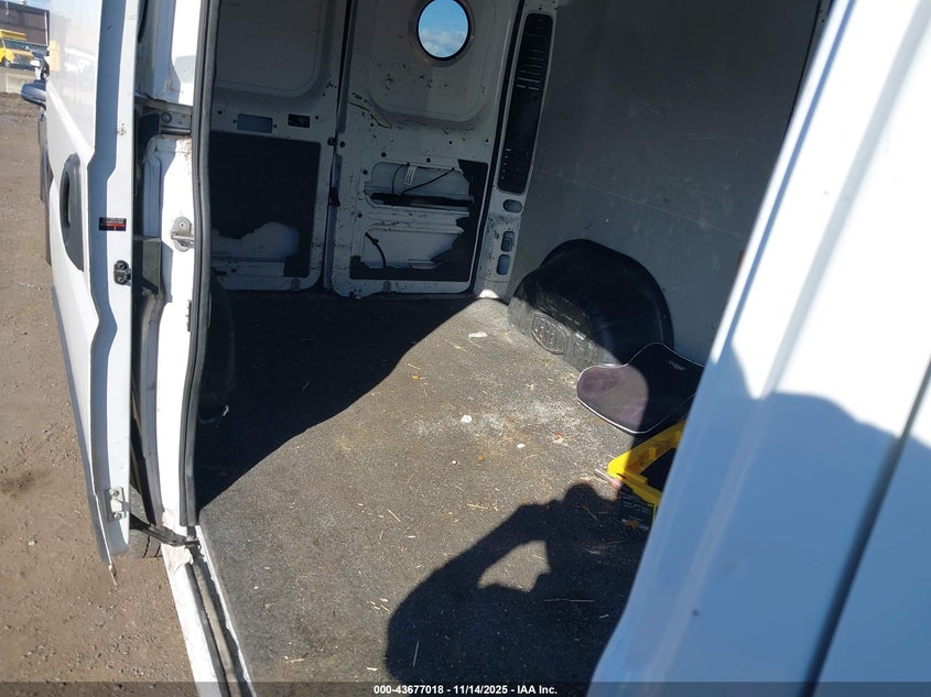 2021 Ram Promaster 1500 Low Roof 136 Wb VIN: 3C6LRVAG3ME521360 Lot: 43677018