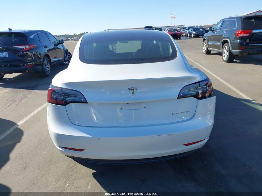 2020 Tesla Model 3 Long Range Dual Motor All-Wheel Drive VIN: 5YJ3E1EBXLF637482 Lot: 43677042