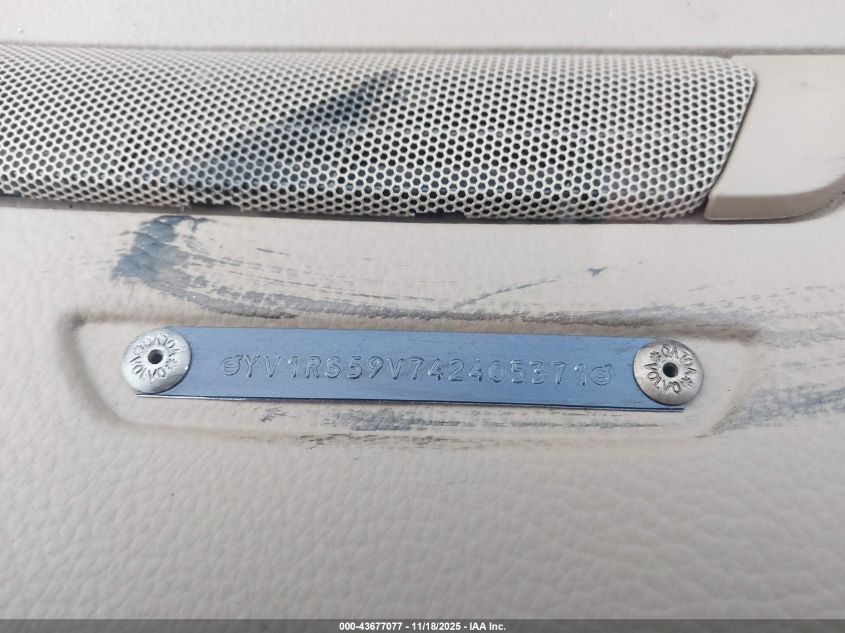 2004 Volvo S60 2.5T VIN: YV1RS59V742405371 Lot: 43677077